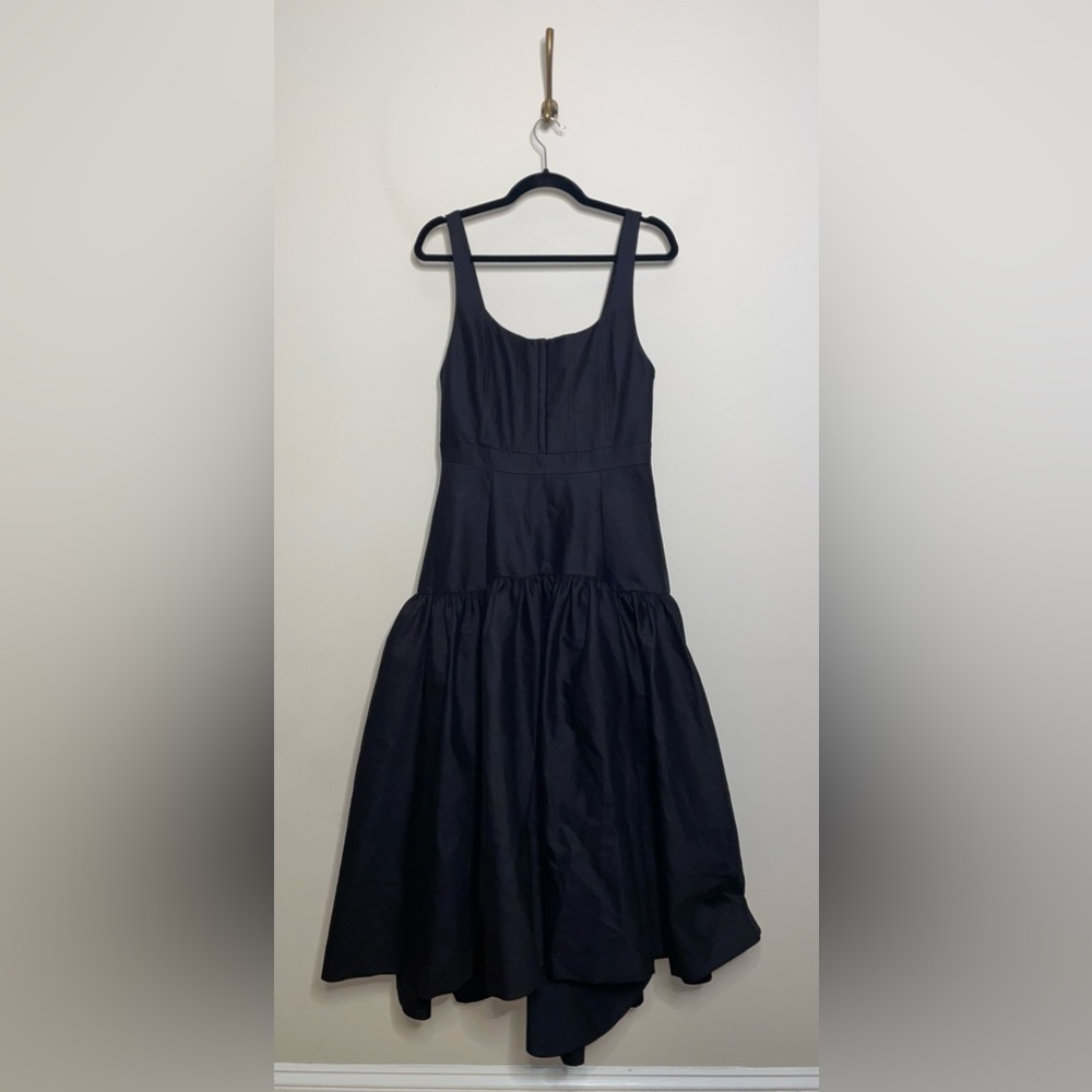 Alice + Olivia Diana Sleeveless Structured Midi Dress - Picture 7 of 14